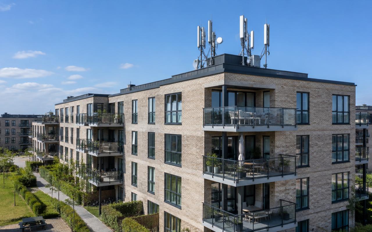 Boligkompleks med fællesantenne